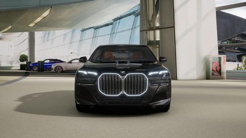2026 BMW 740 i