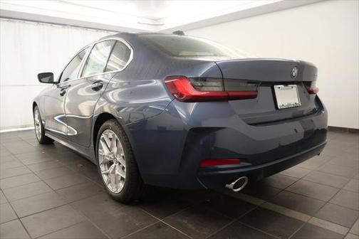 2025 BMW 330 i