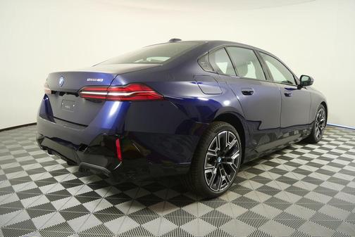 2026 BMW i5 eDrive40