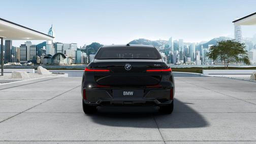 Black Sapphire Metallic 2026 BMW 740 740i
