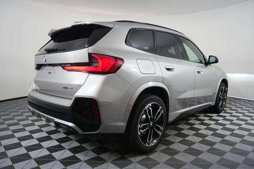 Space Silver Metallic 2026 BMW X1 xDrive28i