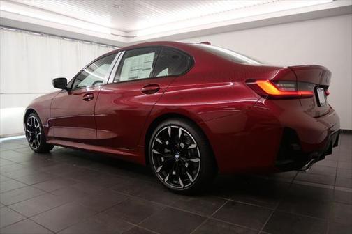 2025 BMW 330 i