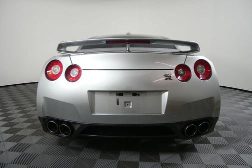 2009 Nissan GT-R Premium