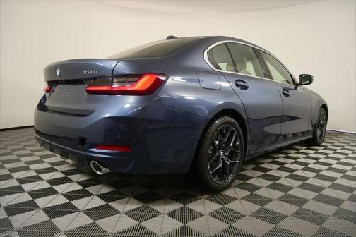 2025 BMW 330 i
