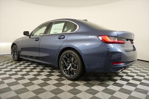 2025 BMW 330 i