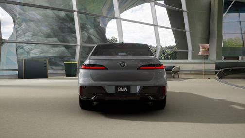 2026 BMW 740 740i