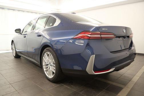 Phytonic Blue Metallic 2025 BMW 530 xDrive