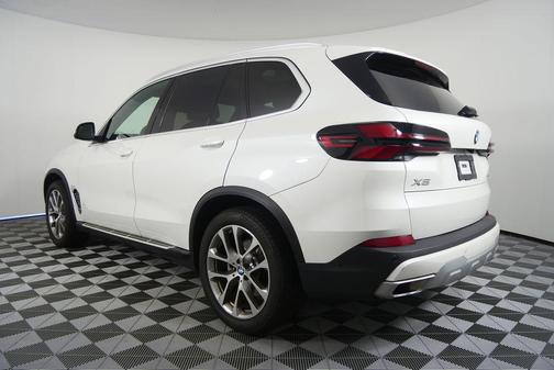 2024 BMW X5 sDrive40i