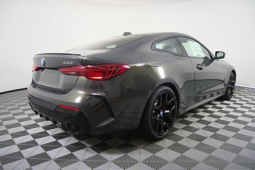 Dravit Grey Metallic 2026 BMW 430 i