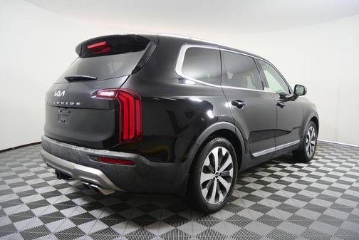 Ebony Black 2022 Kia Telluride EX