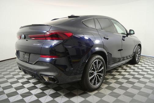 2026 BMW X6 xDrive40i