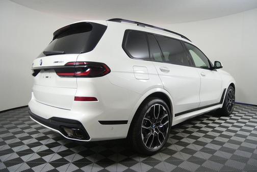 2026 BMW X7 xDrive40i