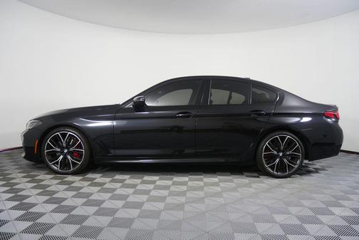 2023 BMW 530 i
