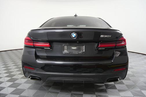 2023 BMW 530 i