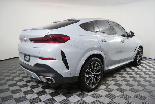 2024 BMW X6 xDrive40i