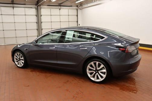 Photo 4 of 65 of 2020 Tesla Model 3 Standard Range