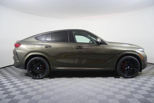 Manhattan Green Metallic 2026 BMW X6 xDrive40i