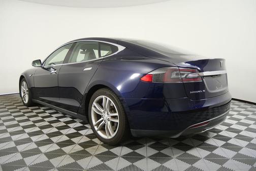 2013 Tesla Model S Performance
