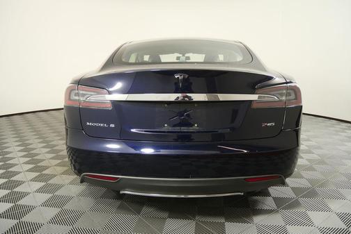 2013 Tesla Model S Performance