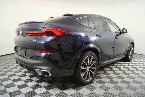 2025 BMW X6 xDrive40i