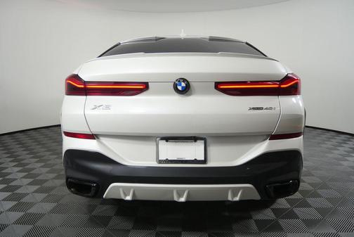 2023 BMW X6 xDrive40i