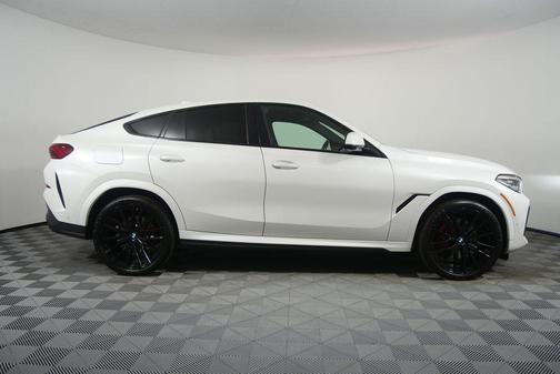 2023 BMW X6 xDrive40i
