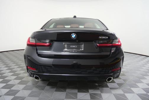 2024 BMW 330 i