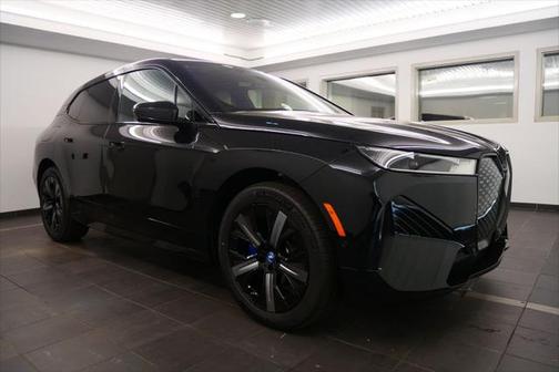 2025 BMW iX xDrive50