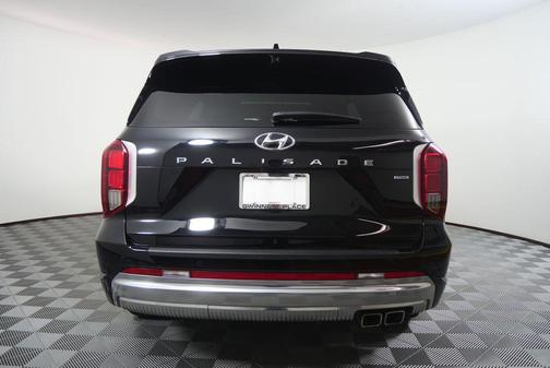 Abyss Black Pearl 2023 Hyundai PALISADE Calligraphy