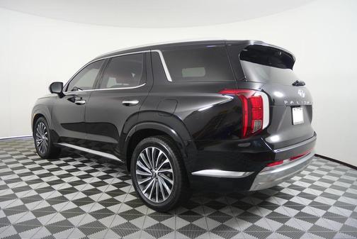 Abyss Black Pearl 2023 Hyundai PALISADE Calligraphy