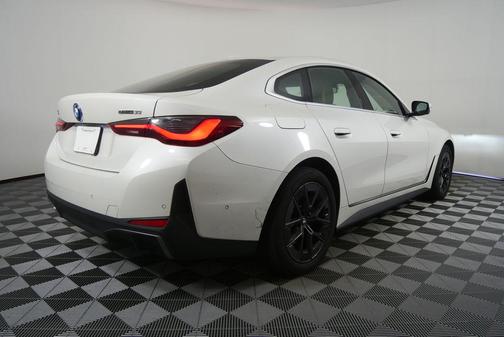 Mineral White Metallic 2023 BMW i4 Gran Coupe eDrive35