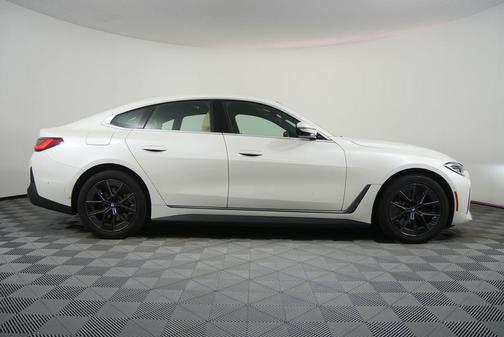Mineral White Metallic 2023 BMW i4 Gran Coupe eDrive35
