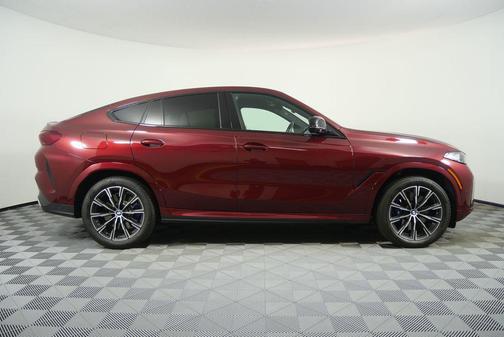 2024 BMW X6 M60i