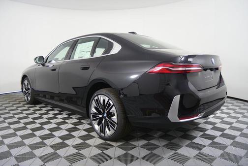 2026 BMW i5 eDrive40