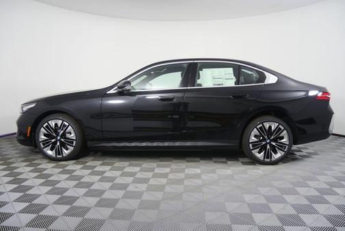 2026 BMW i5 eDrive40