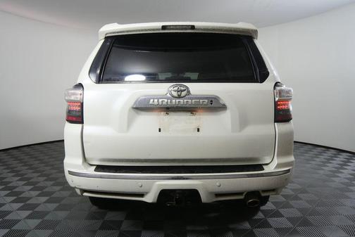 Blizzard Pearl 2016 Toyota 4Runner Limited