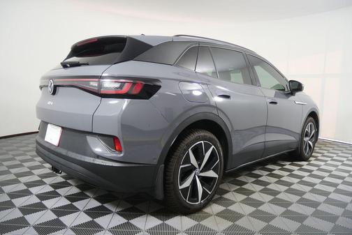 Deep Black Pearl 2023 Volkswagen ID.4 AWD Pro S