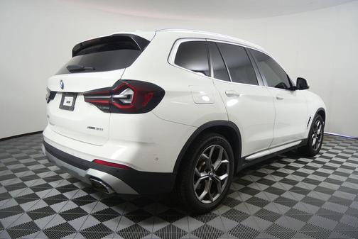 Alpine White 2024 BMW X3 xDrive30i