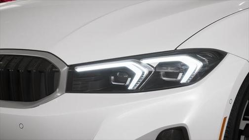 2025 BMW 330 i