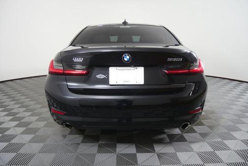 Black Sapphire Metallic 2019 BMW 330 330i