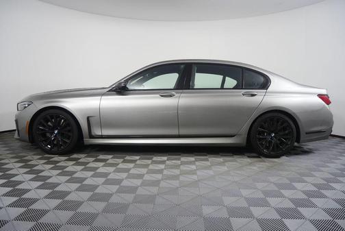 2022 BMW 750 i xDrive