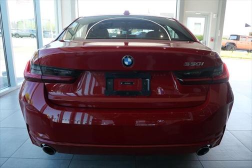2024 BMW 330 i