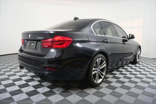 2017 BMW 340 340i