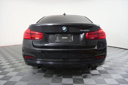 2017 BMW 340 340i