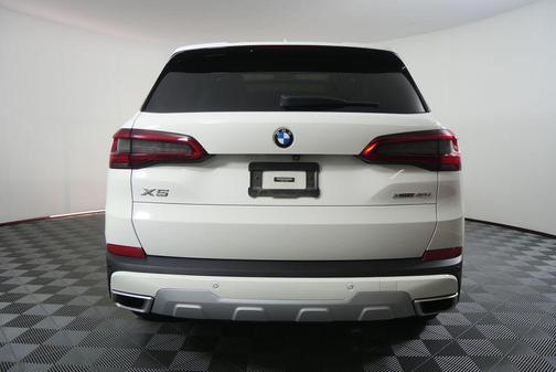 Alpine White 2020 BMW X5 xDrive40i