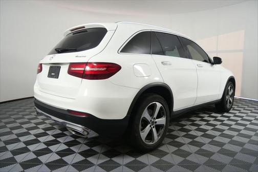 2018 Mercedes-Benz GLC 300 4MATIC