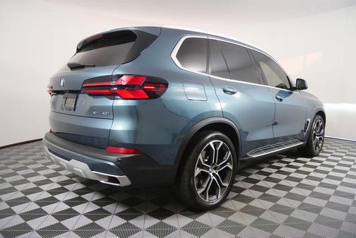 Blue Ridge Mountain Metallic 2024 BMW X5 xDrive40i