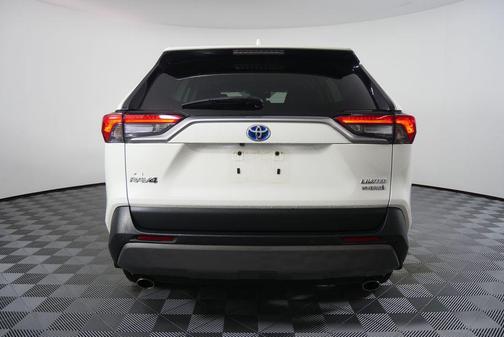 2020 Toyota RAV4 Hybrid SE