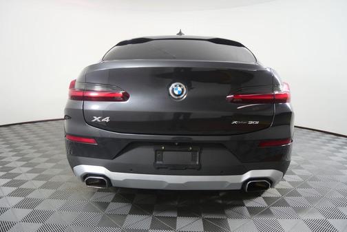 Dark Graphite Metallic 2022 BMW X4 xDrive30i