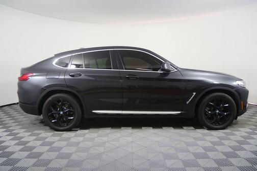 Dark Graphite Metallic 2022 BMW X4 xDrive30i